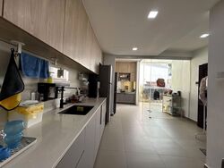 Mera Gardens (D23), Terrace #566170151